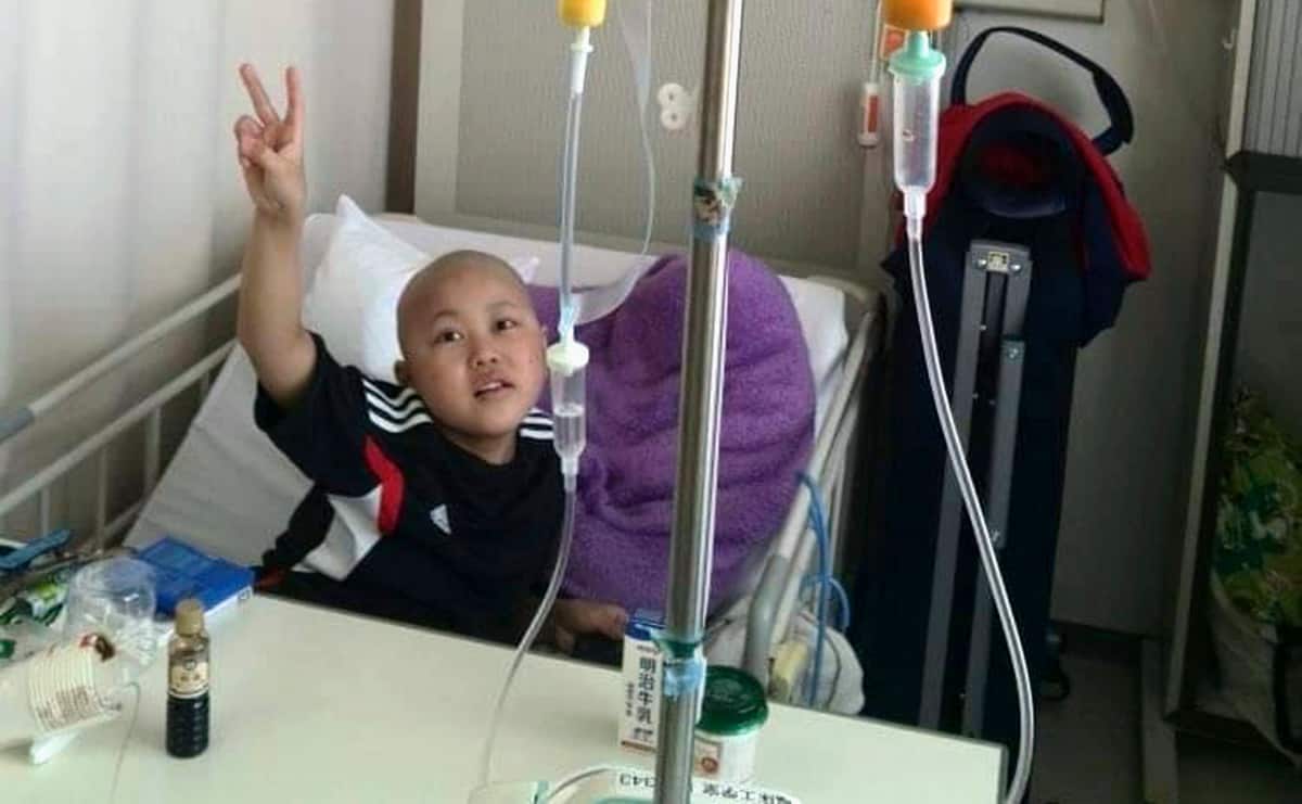 「おれの足がこわれる」車いすテニス小田凱人選手が9歳で患った左足の悪性腫瘍のサムネイル