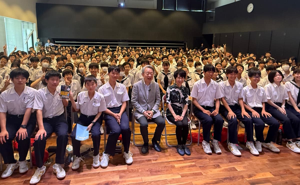 【特別授業】池上彰×増田ユリヤ、筑波大附属中学生の鋭い問いに「いい質問ですね」のサムネイル