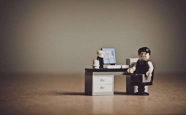 日本の企業で「働かない上司」がなぜか放置される理由のサムネイル