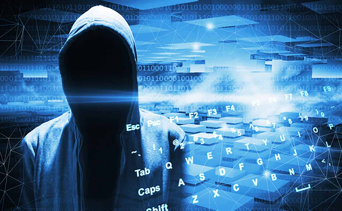 闇バイトになぜこんなに人が集まるのか?　心理学的に解明する「ネット人格」の正体のサムネイル