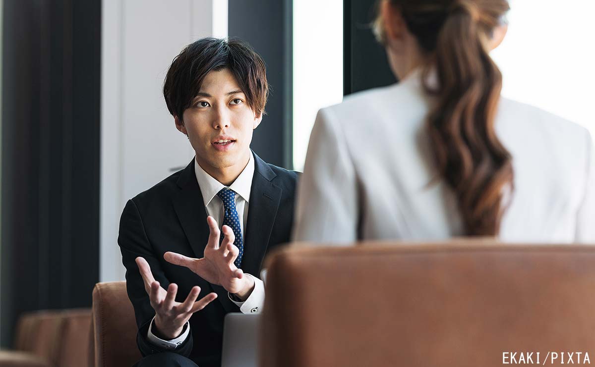 デキる部下ほど放っておく？　優秀な上司が“やらないこと”4選のサムネイル